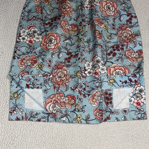 Loft Flower Print Pencil Skirt - Never Worn - Picture 4 of 5